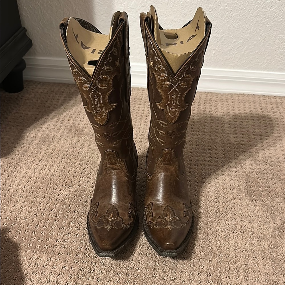 Ariat Rich Brown Leather Cowboy Boots